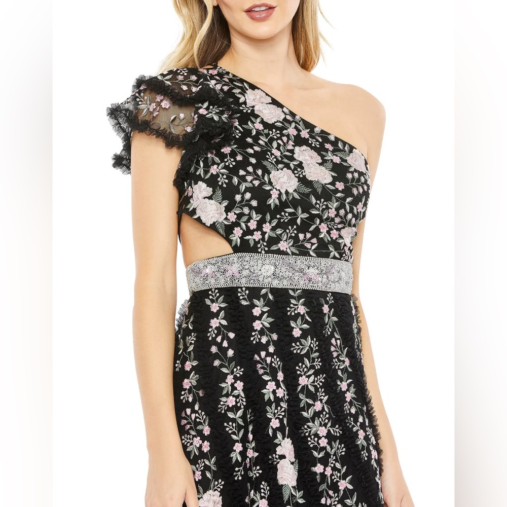 NWT Mac Duggal 70160 Embroidered Ruffle One shoulder Lace Up Gown - Picture 3 of 5